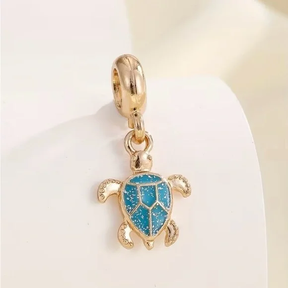 Golden Sterling Silver 925 Turtle Charm Pendant with Sparkling Blue Enamel - Picture 1 of 5